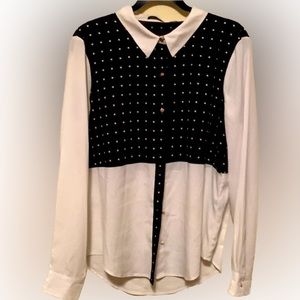 Ivanka Trump sizeL polyest silk black and white yoke long sleeves gold buttons